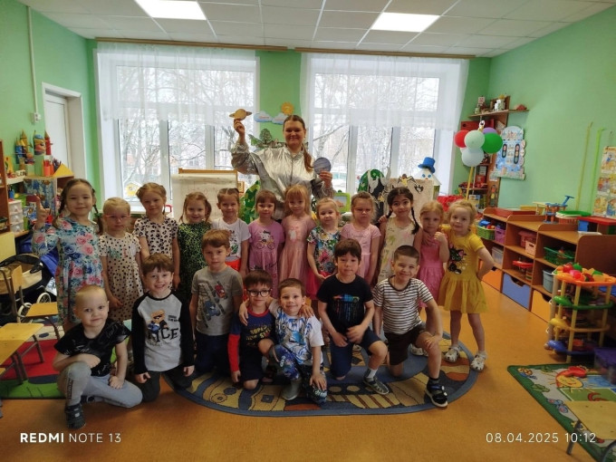 Увлекательное занятие, приуроченное ко Дню космонавтики Увлекательное занятие, приуроченное ко Дню космонавтики.